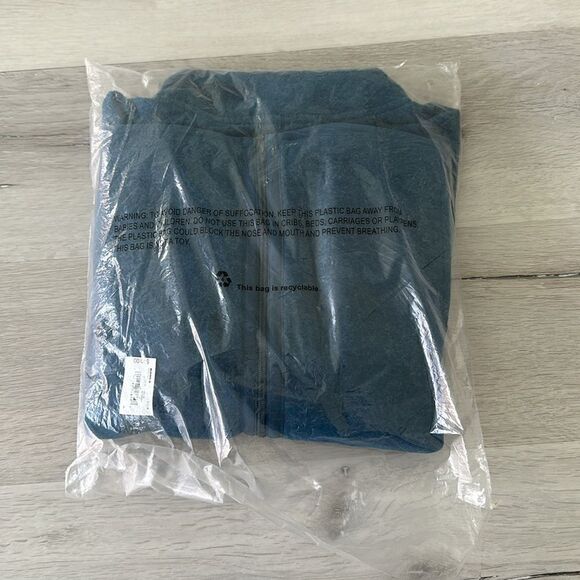 Tek Gear® Micro Fleece Jacket Blue Crayon NWT IN PACKAGE - Picture 4 of 4